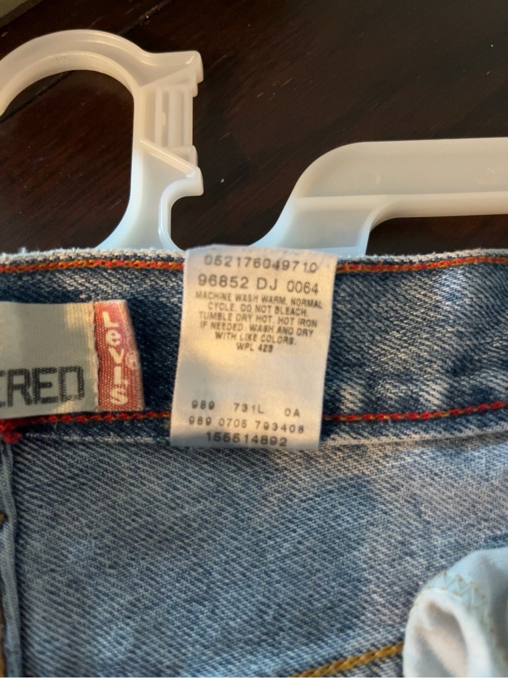 Vintage Late 90’s/Y2K Levi’s 550 Relaxed Tapered Mom Jeans sz 10M Light/med wash - Picture 4 of 4